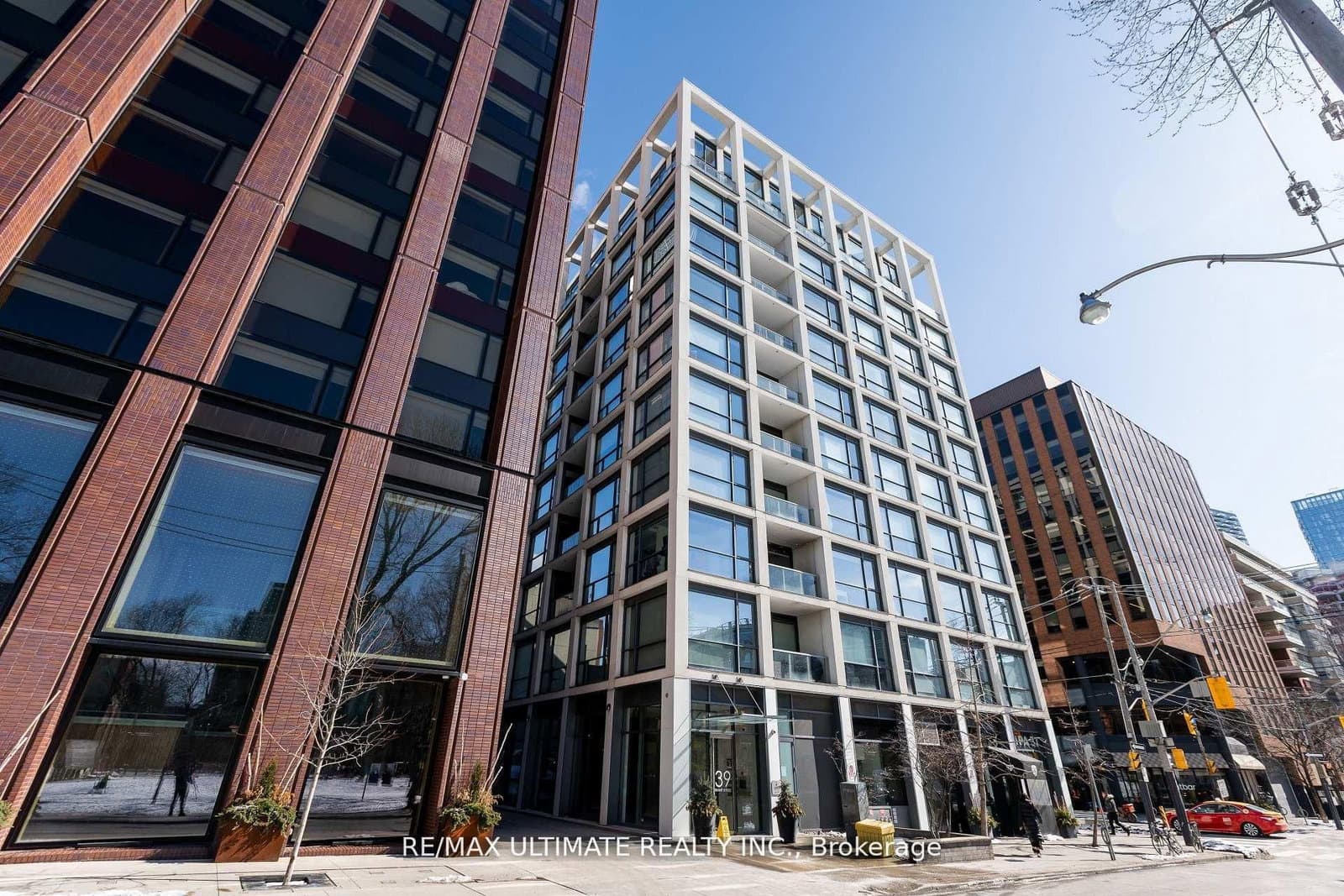 206 - 39 Brant Street, Toronto, ON
