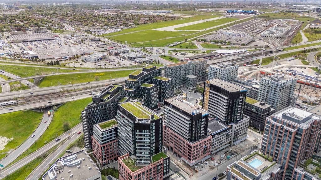 1004 - 30 Tretti Way, Toronto, ON — photo 2