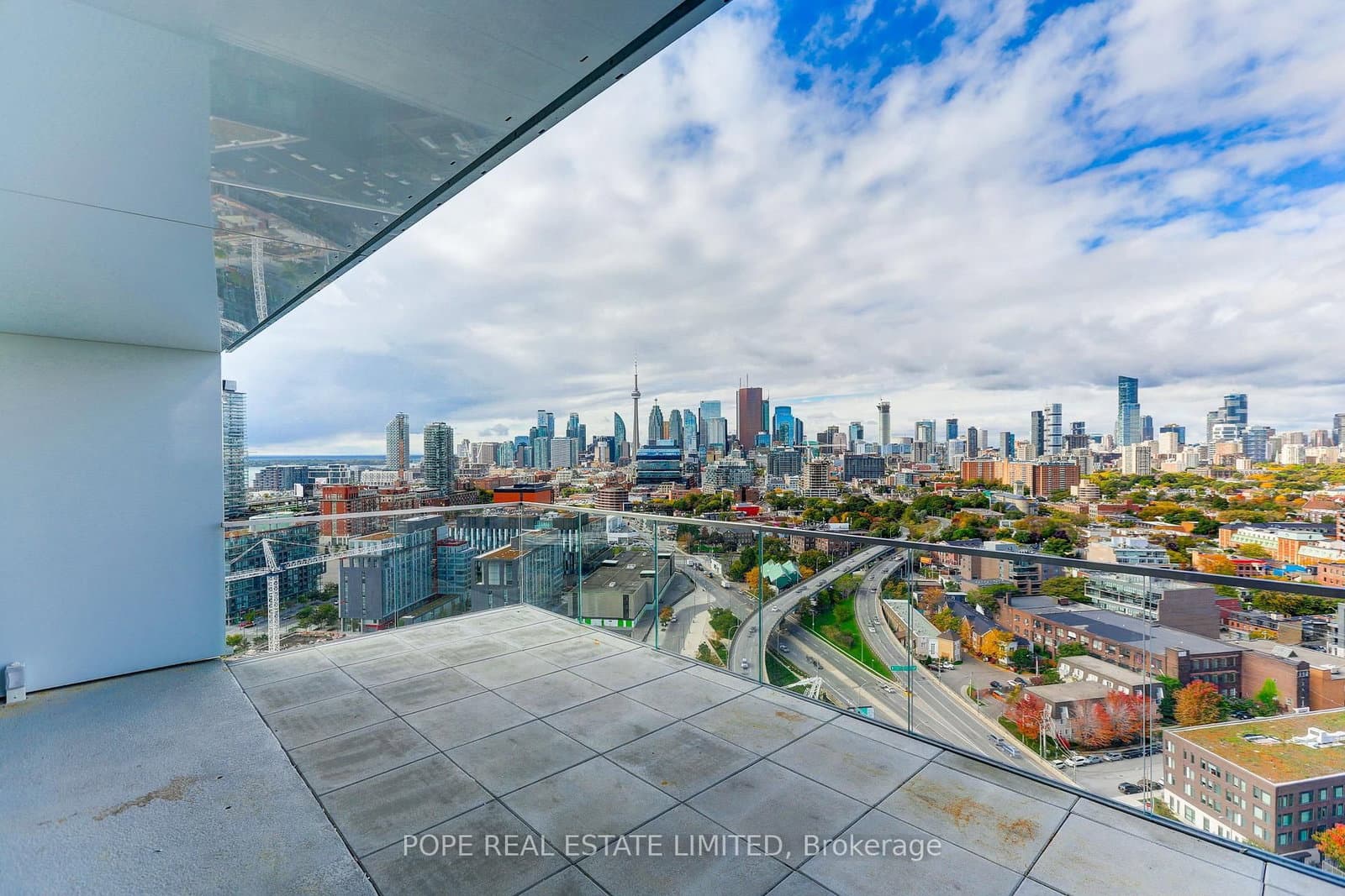 2202 - 170 Bayview Avenue, Toronto, ON