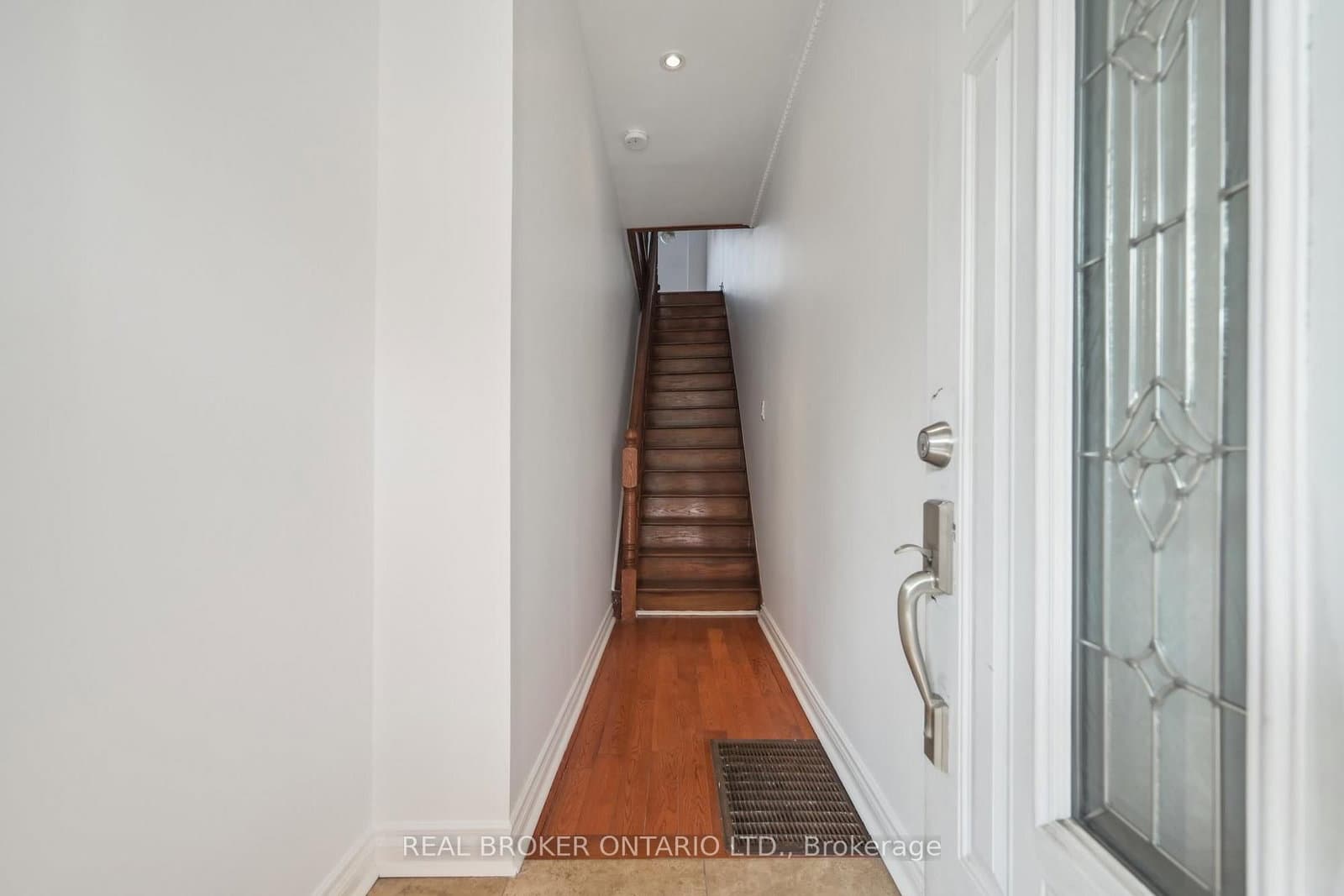 134 Jones Avenue, Toronto, ON — photo 3