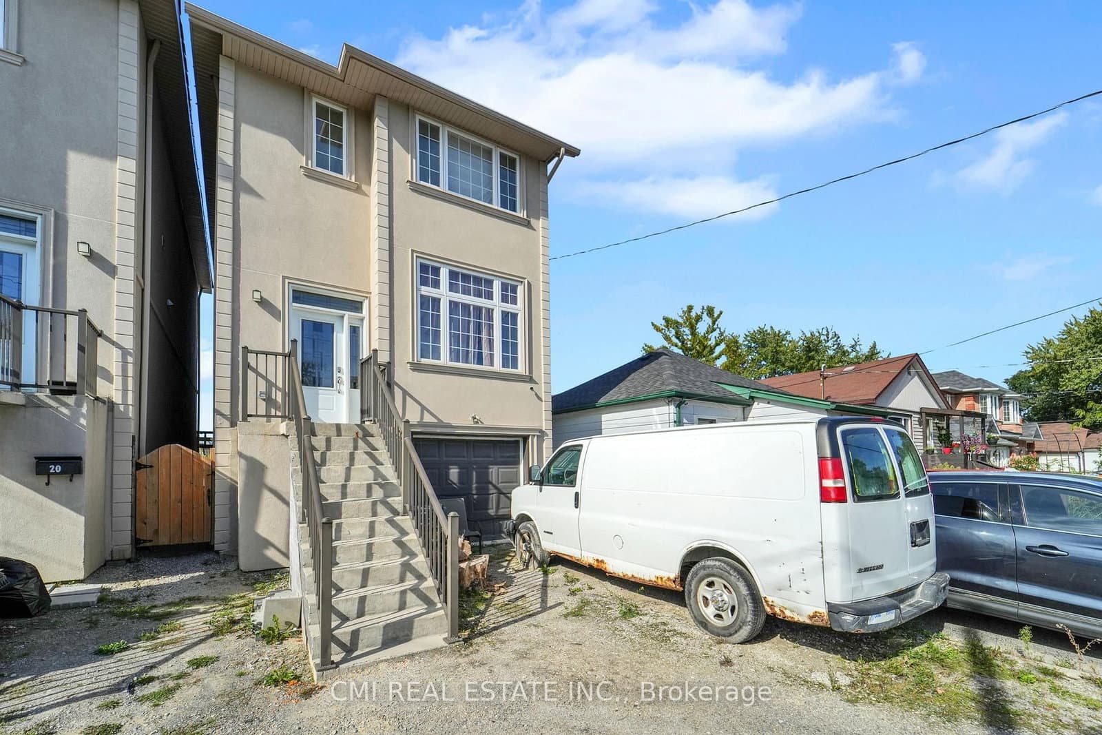 22 Jeavons Avenue, Toronto, ON — photo 2