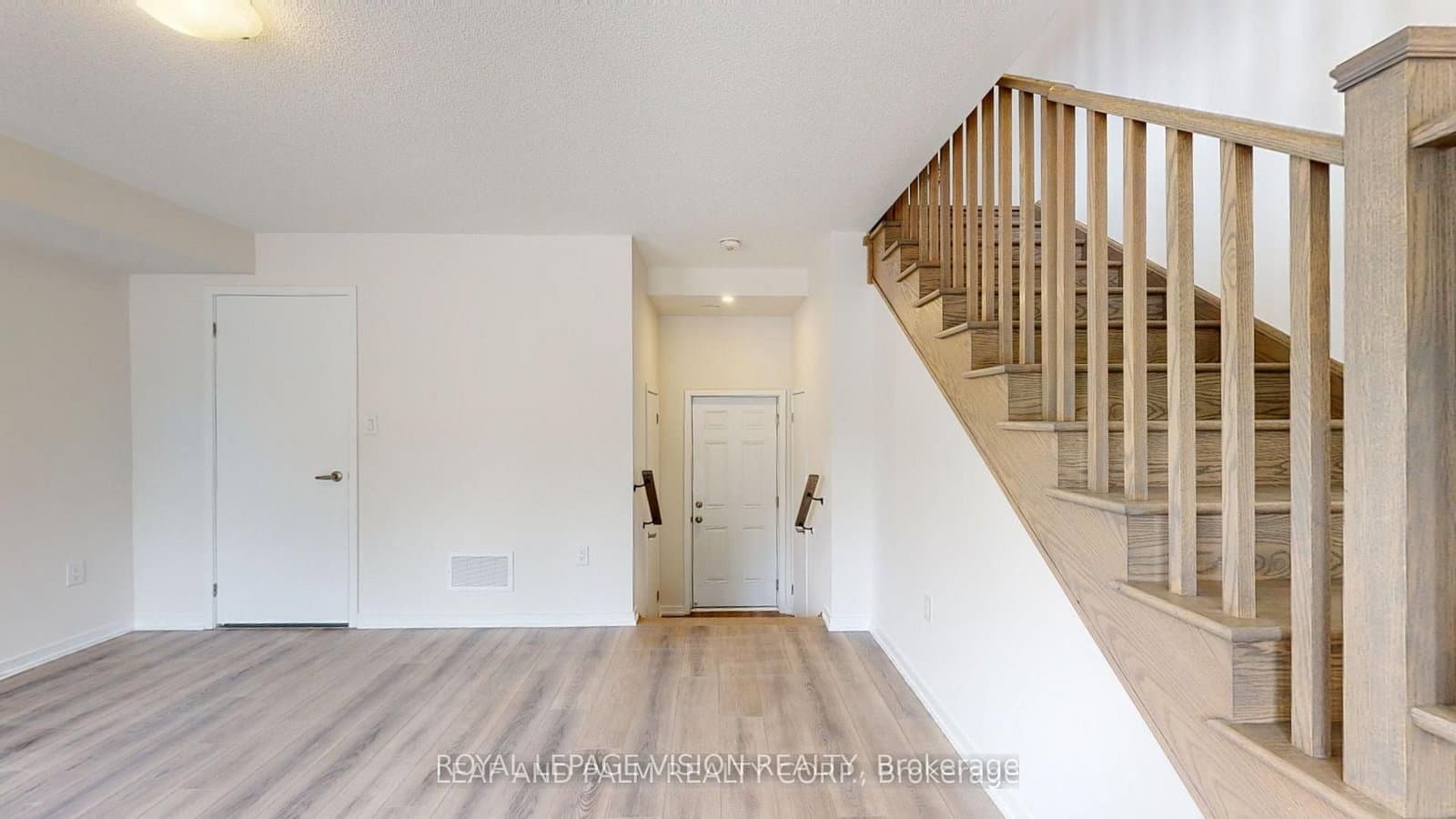 256 - 256 Townline Road, Oshawa, ON — photo 3