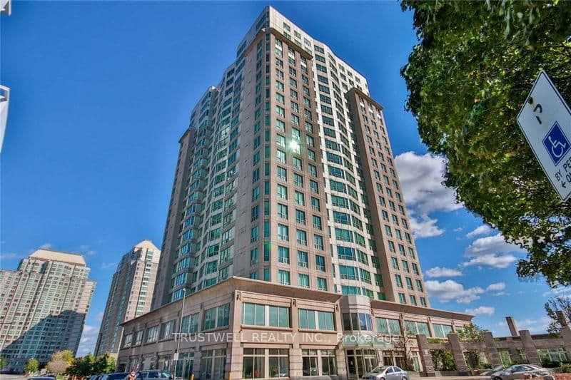 1509 - 8 Lee Centre Drive, Toronto, ON — photo 3