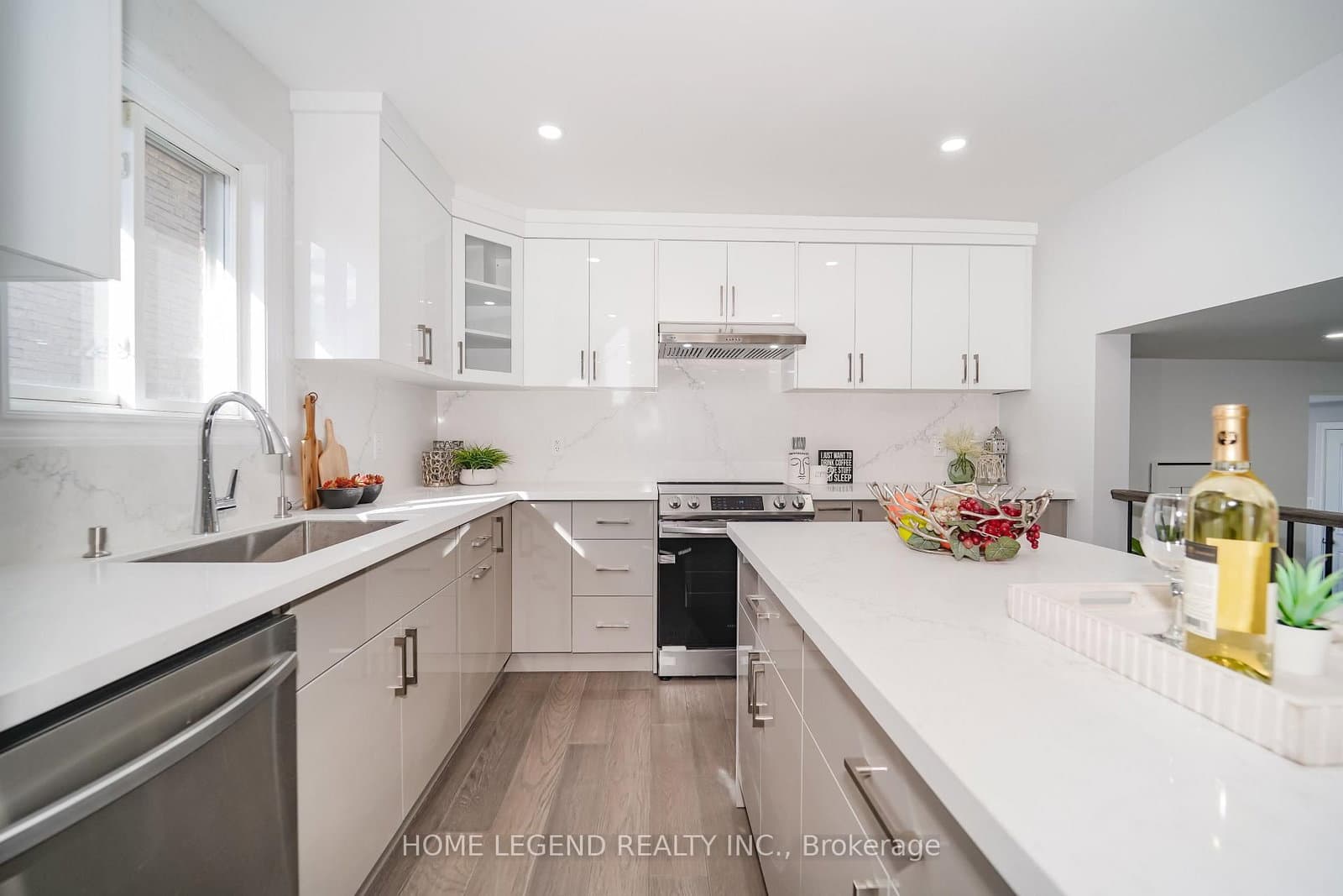 36 Pebblehill Square, Toronto, ON — photo 3