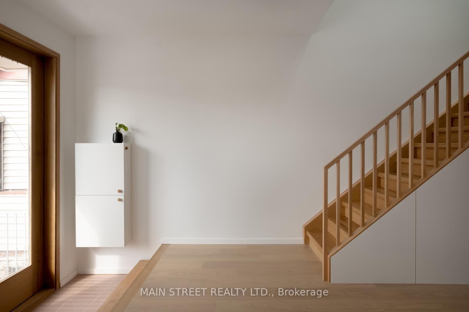 523 Craven Road, Toronto, ON — photo 3