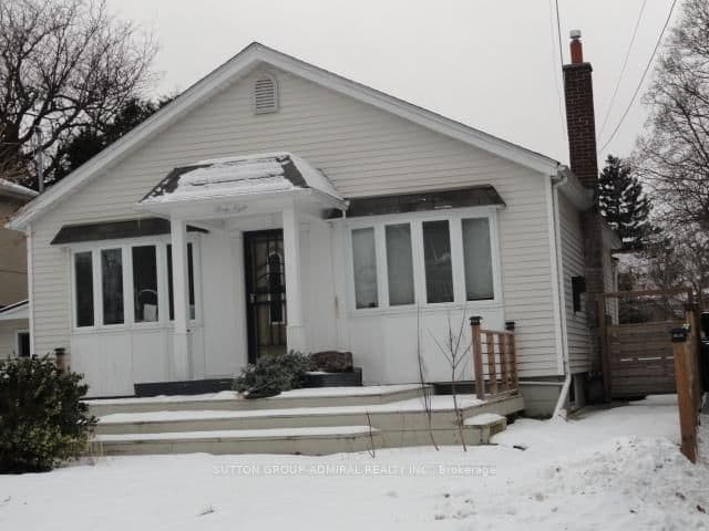 38 Fenwood Heights, Toronto, ON
