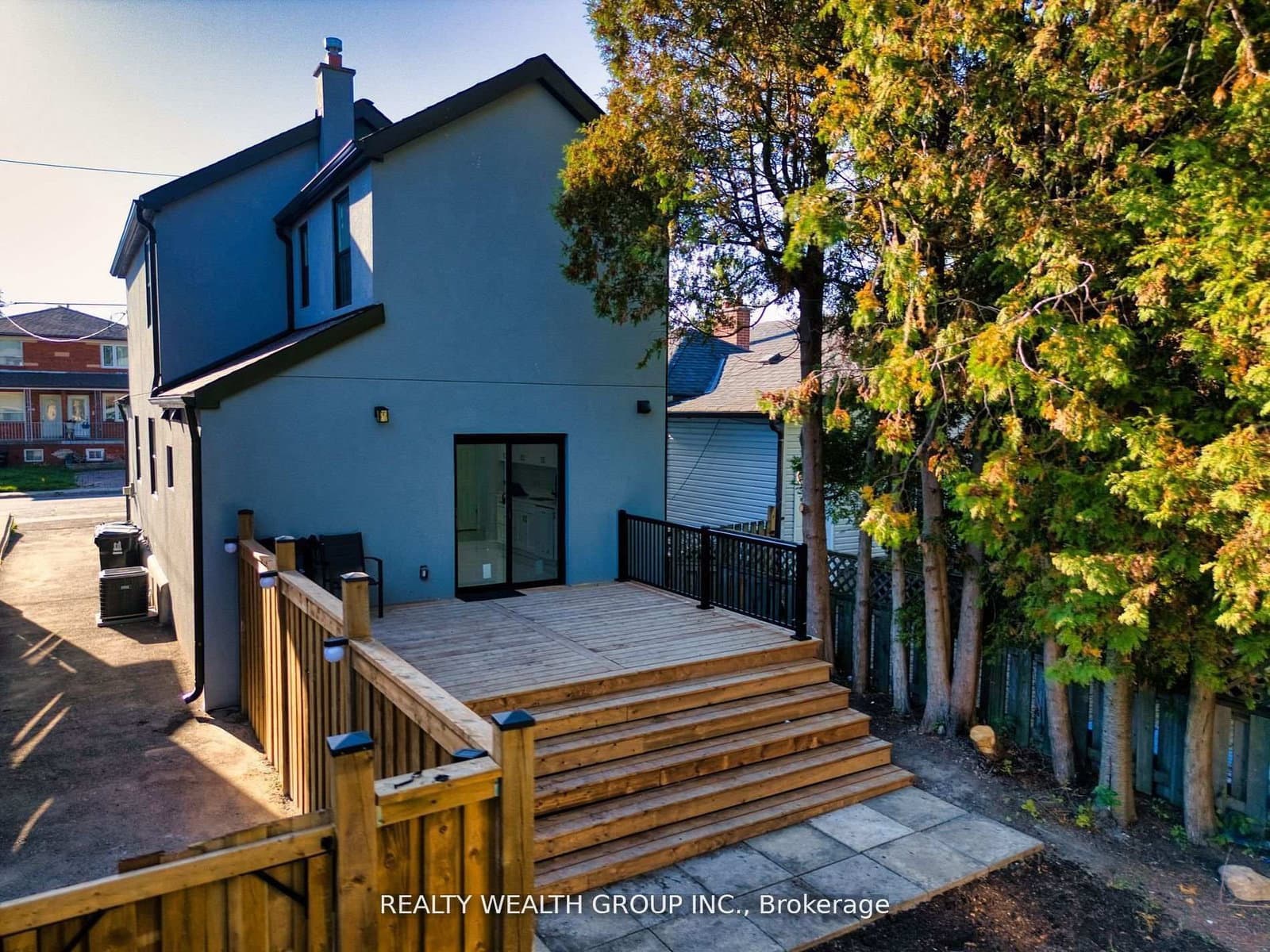 47 Preston Street, Toronto, ON — photo 2