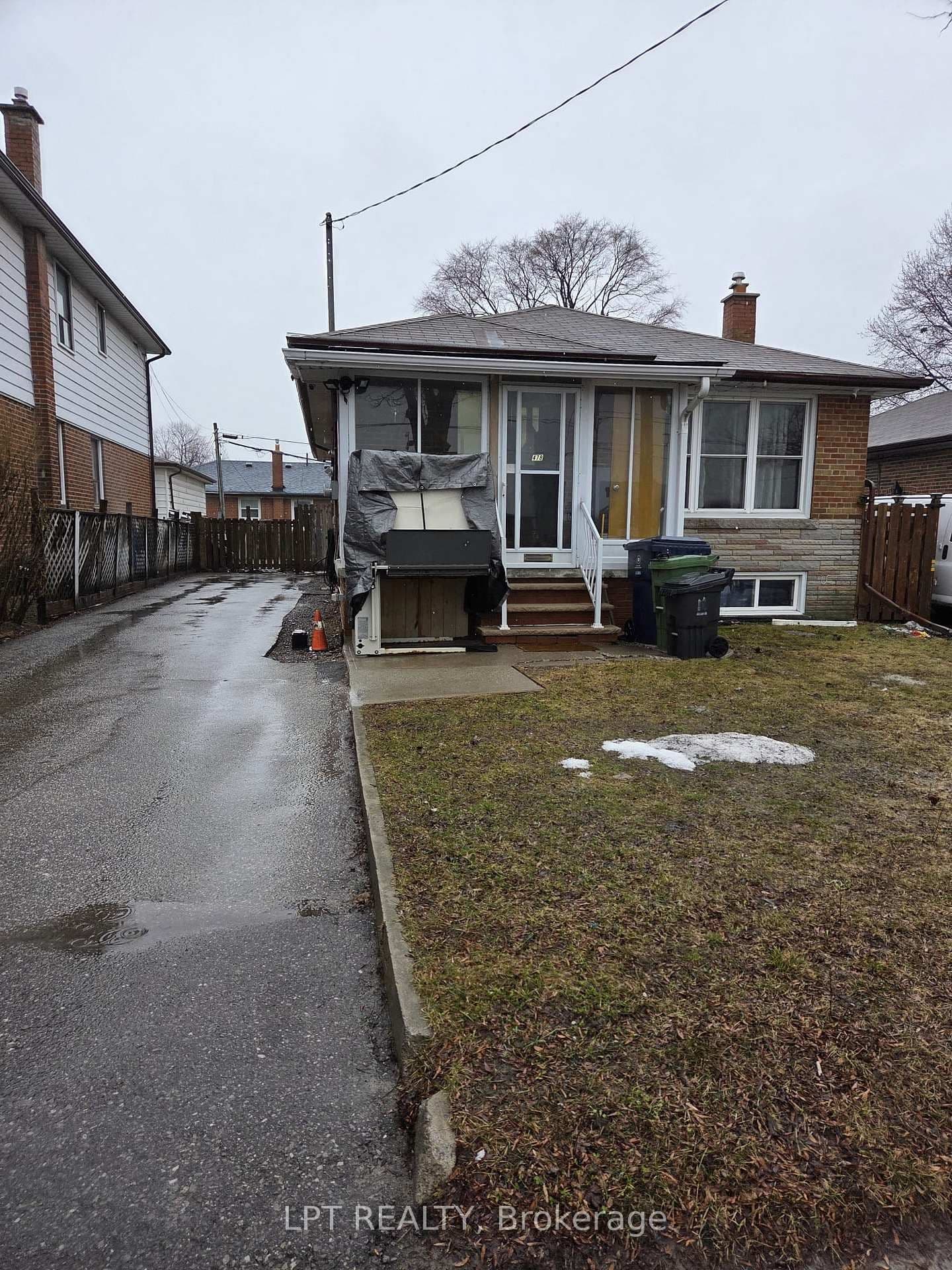 Upper Only - 478 Brimley Road, Toronto, ON