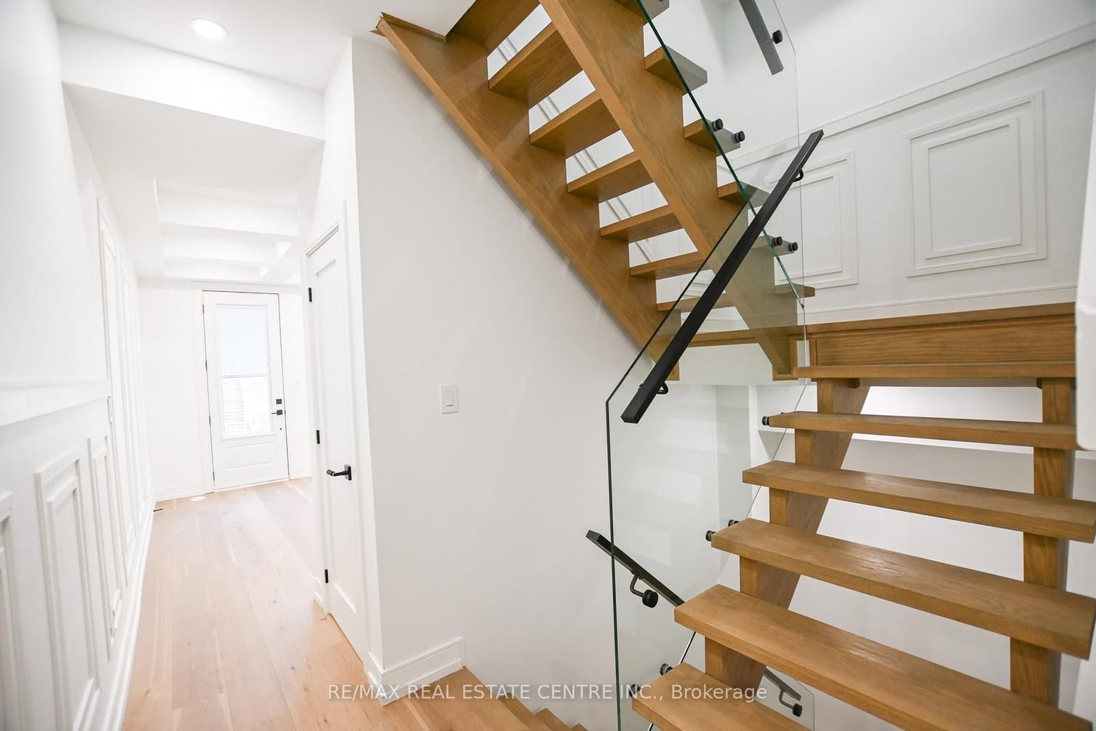 57 Jones Avenue, Toronto, ON — photo 2