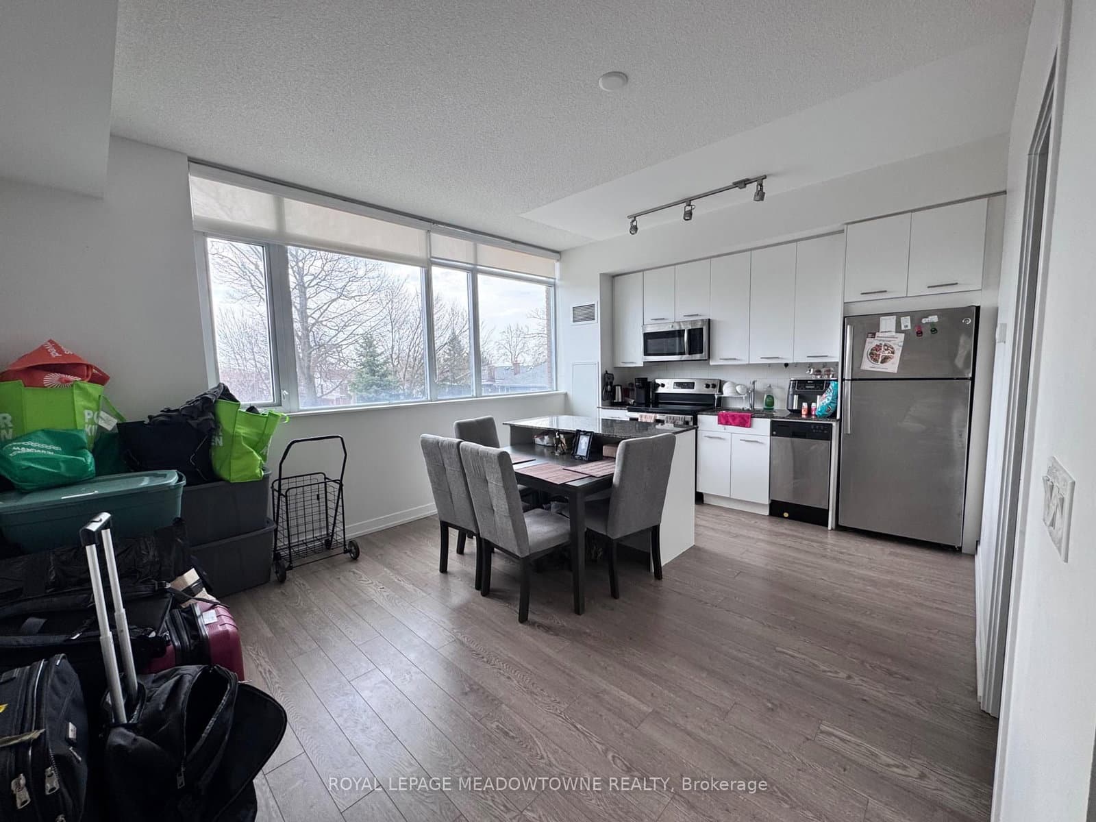 213 - 2055 Danforth Avenue, Toronto, ON