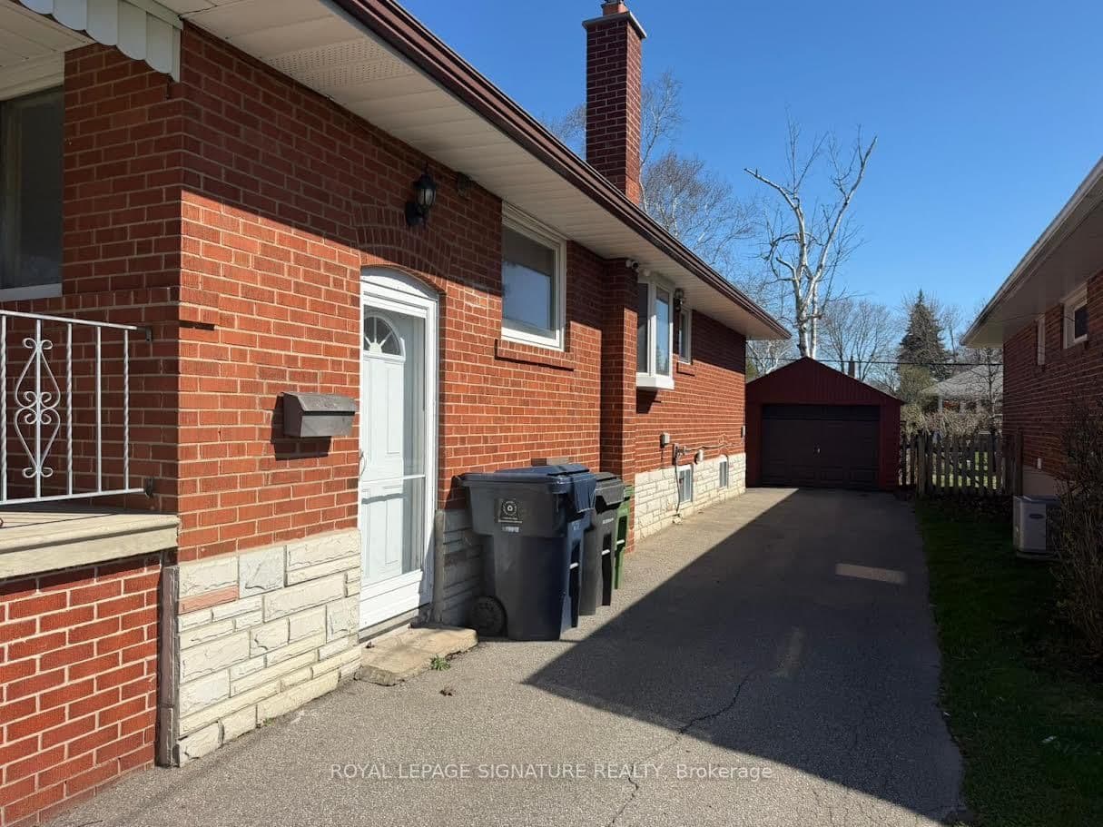 BSMT - 59 Pachino Boulevard, Toronto, ON — photo 2