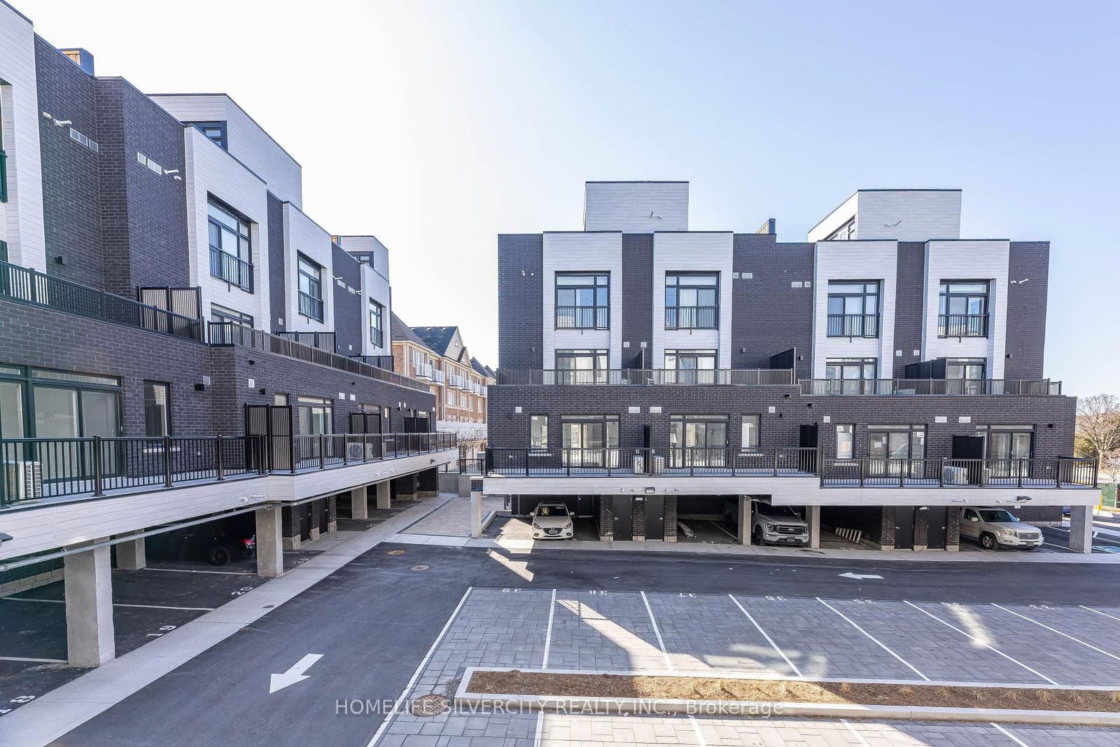 17 - 188 Angus Drive, Ajax, ON