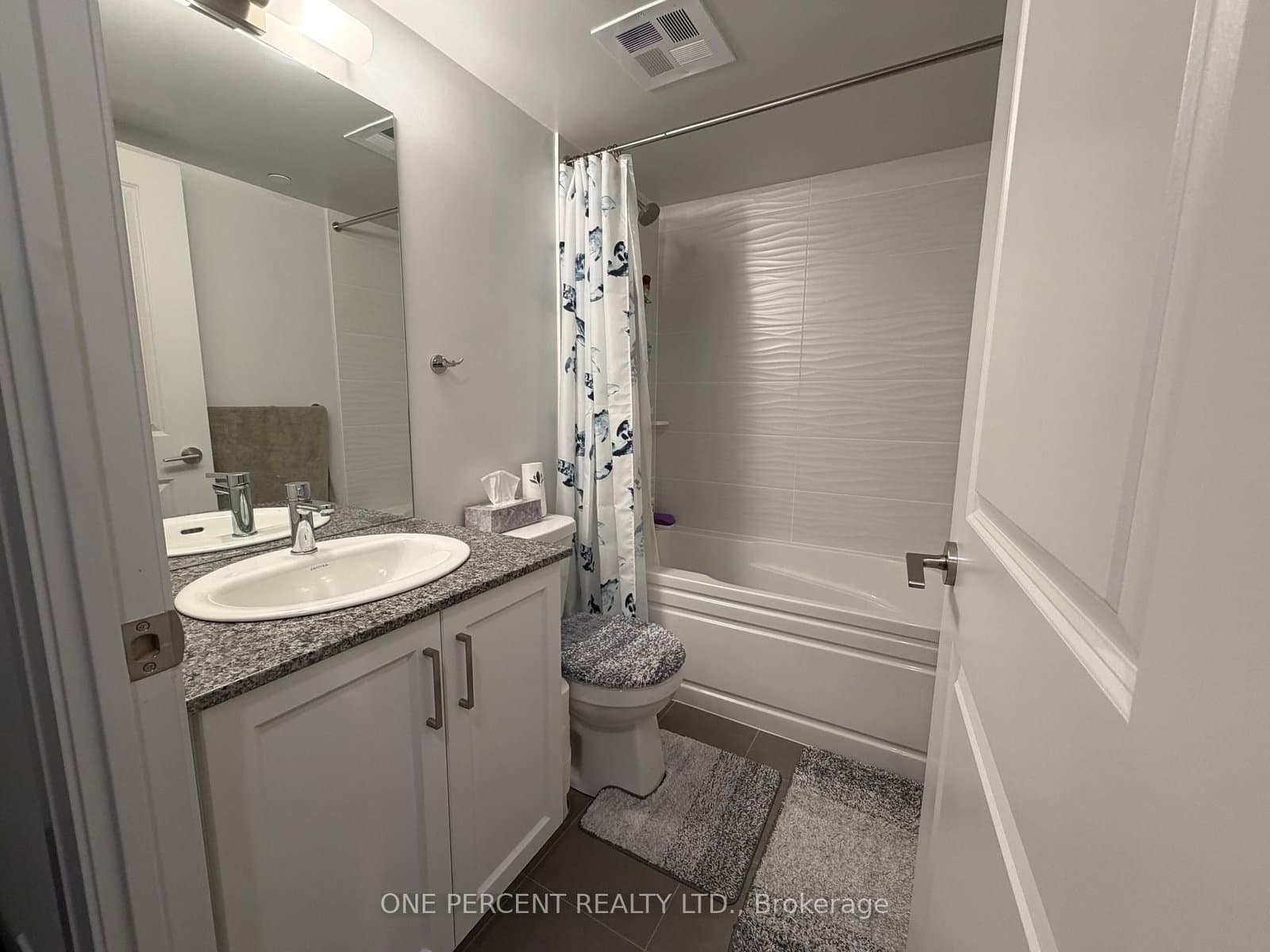 2010 - 20 Meadowglen Place, Toronto, ON — photo 3