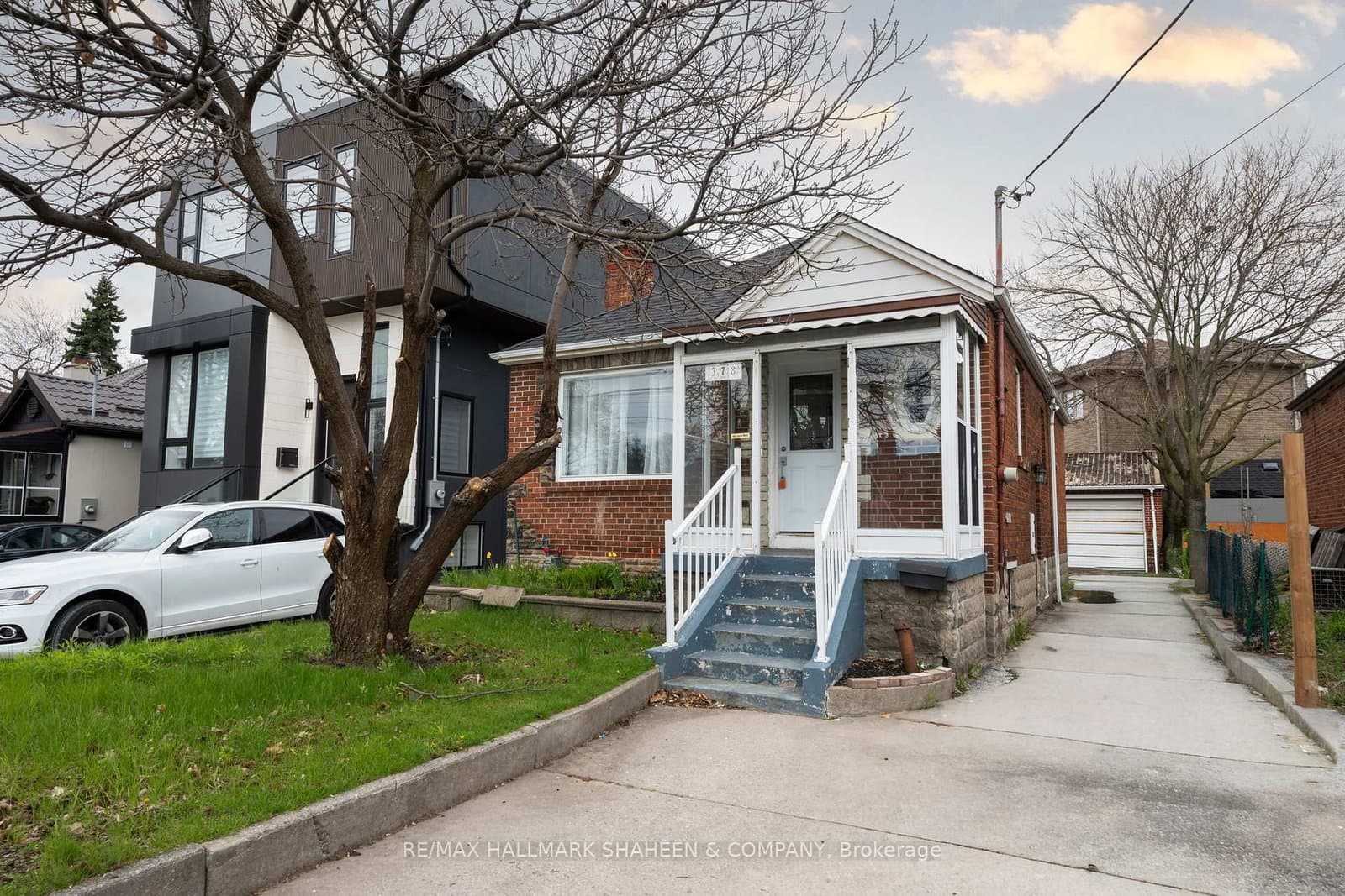 378 O'Connor Drive, Toronto, ON