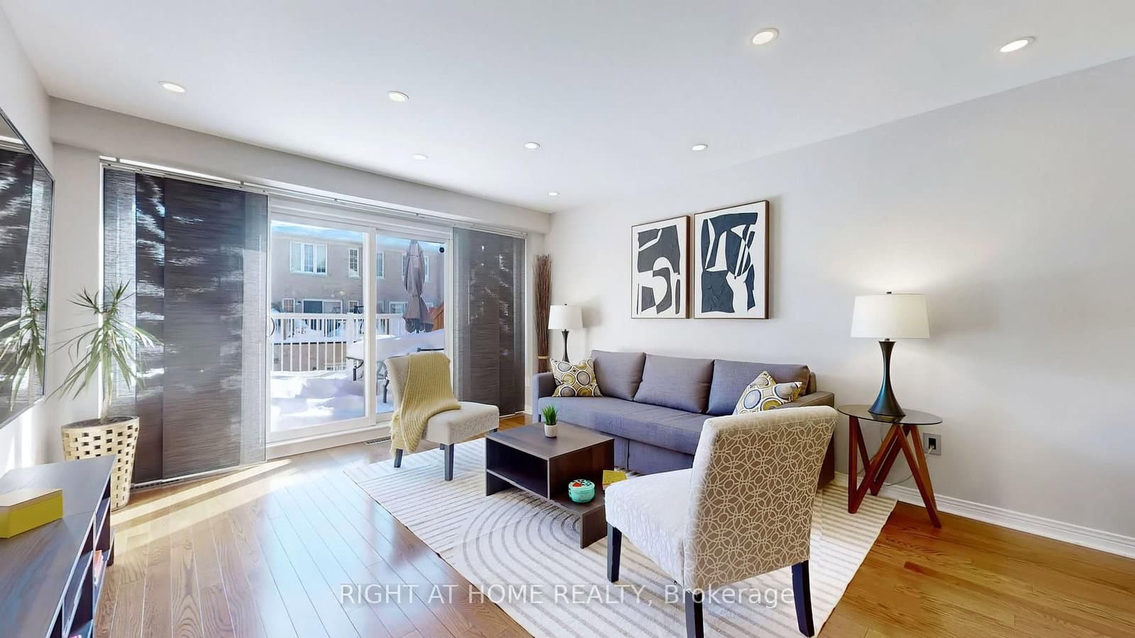 49 Wilkes Crescent, Toronto, ON