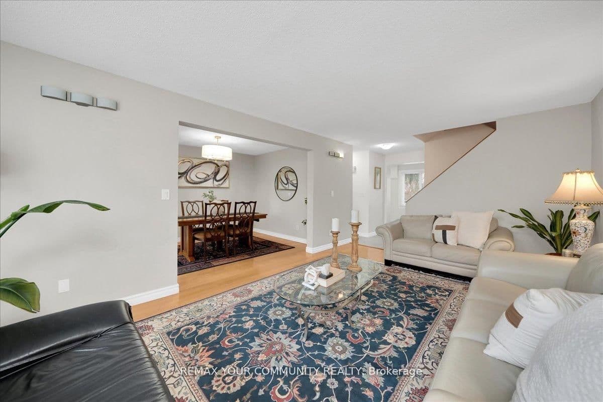 38 Goodless Court, Toronto, ON — photo 2