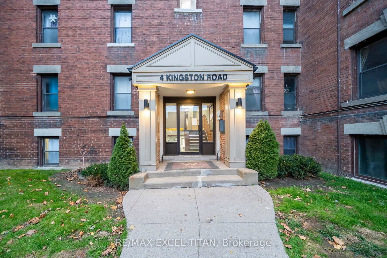 46 - 4 Kingston Road, Toronto, ON