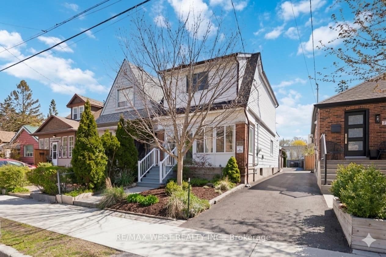 79 King Edward Avenue, Toronto, ON — photo 3