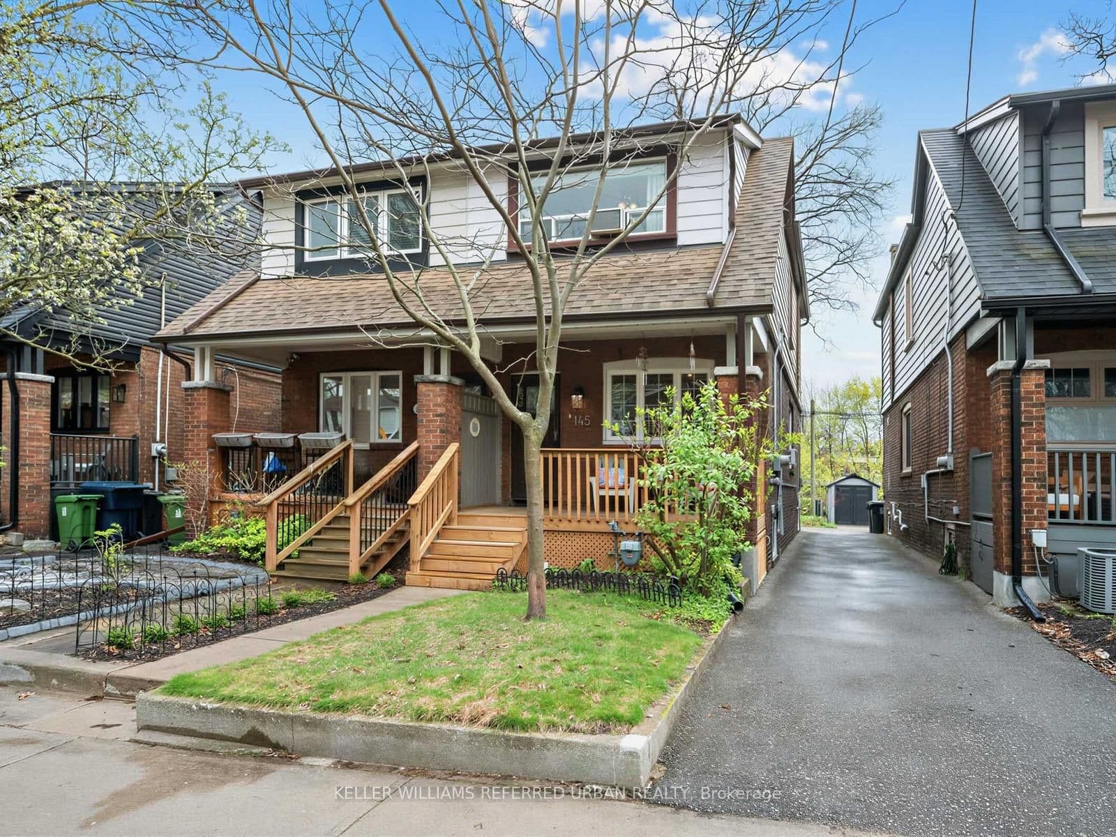 145 Oakcrest Avenue, Toronto, ON
