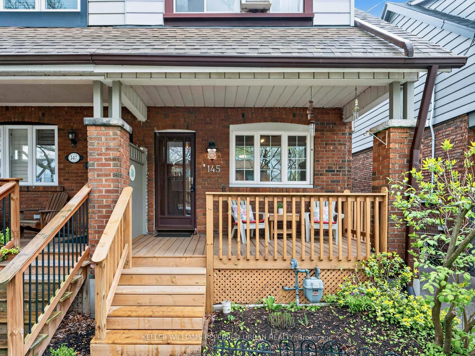 145 Oakcrest Avenue, Toronto, ON — photo 2