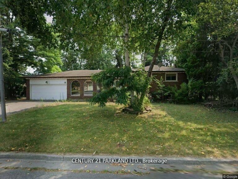 5 Wanita Road, Toronto, ON