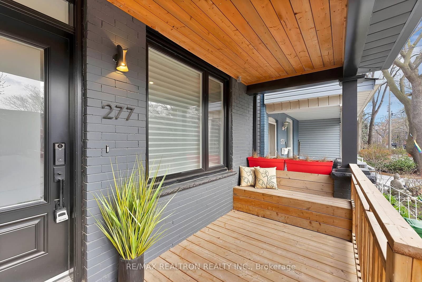 277 Boston Avenue, Toronto, ON — photo 2