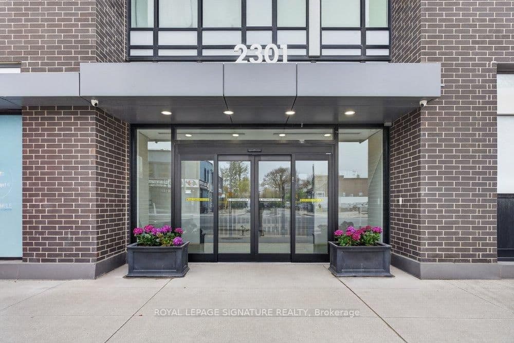 109 - 2301 Danforth Avenue, Toronto, ON — photo 3