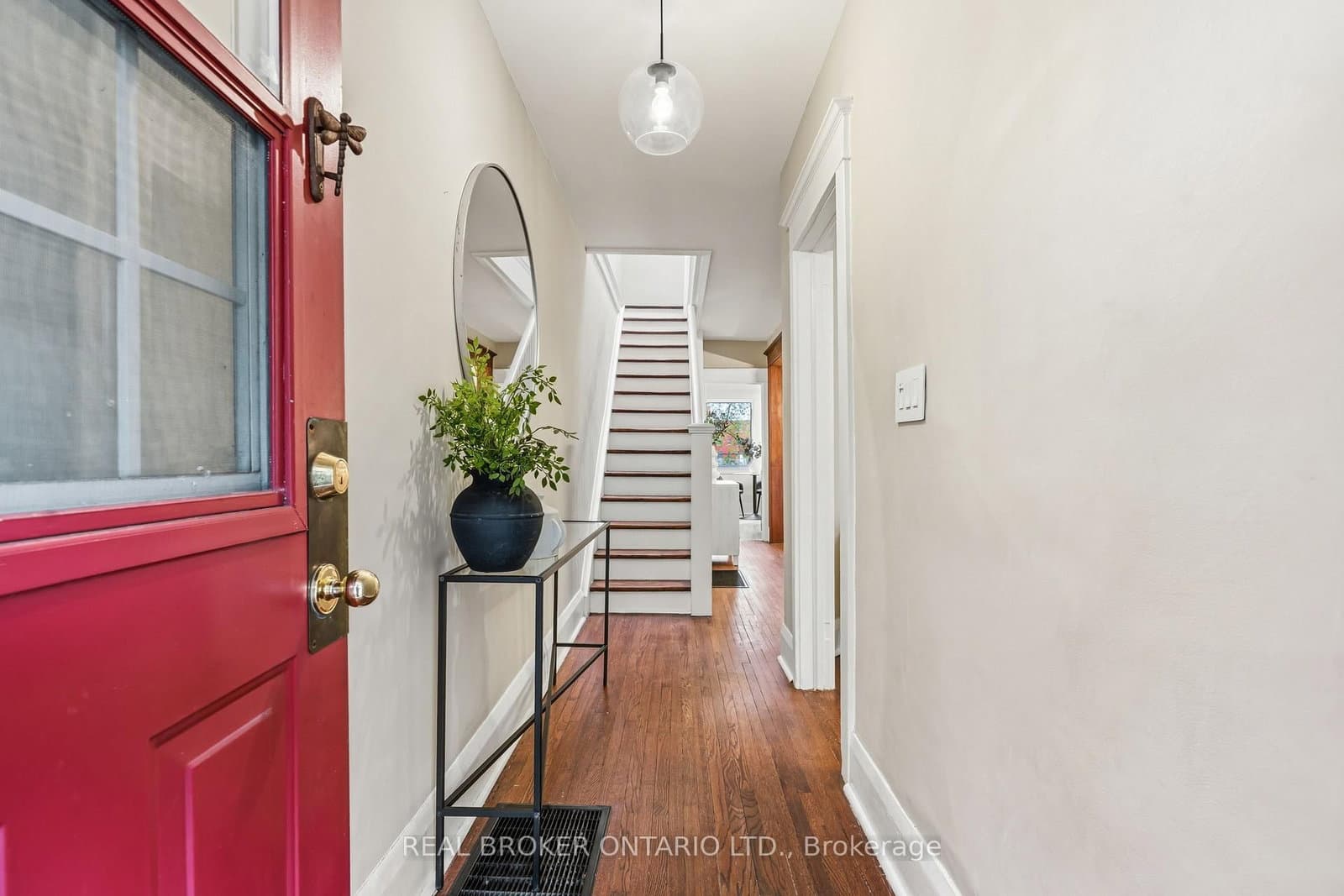 136 Blantyre Avenue, Toronto, ON — photo 3