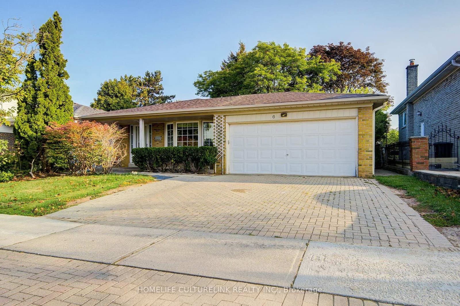6 Norhead Avenue, Toronto, ON