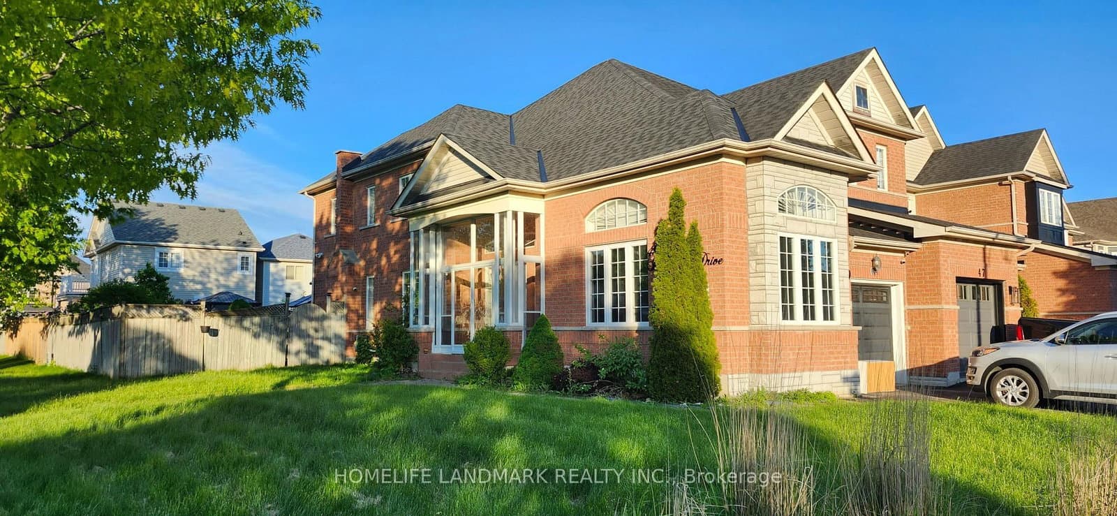 49 Inlet Bay Drive, Whitby, ON
