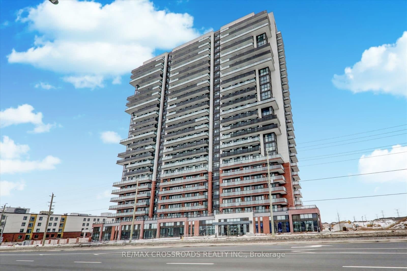 1021 - 2550 Simcoe Street, Oshawa, ON