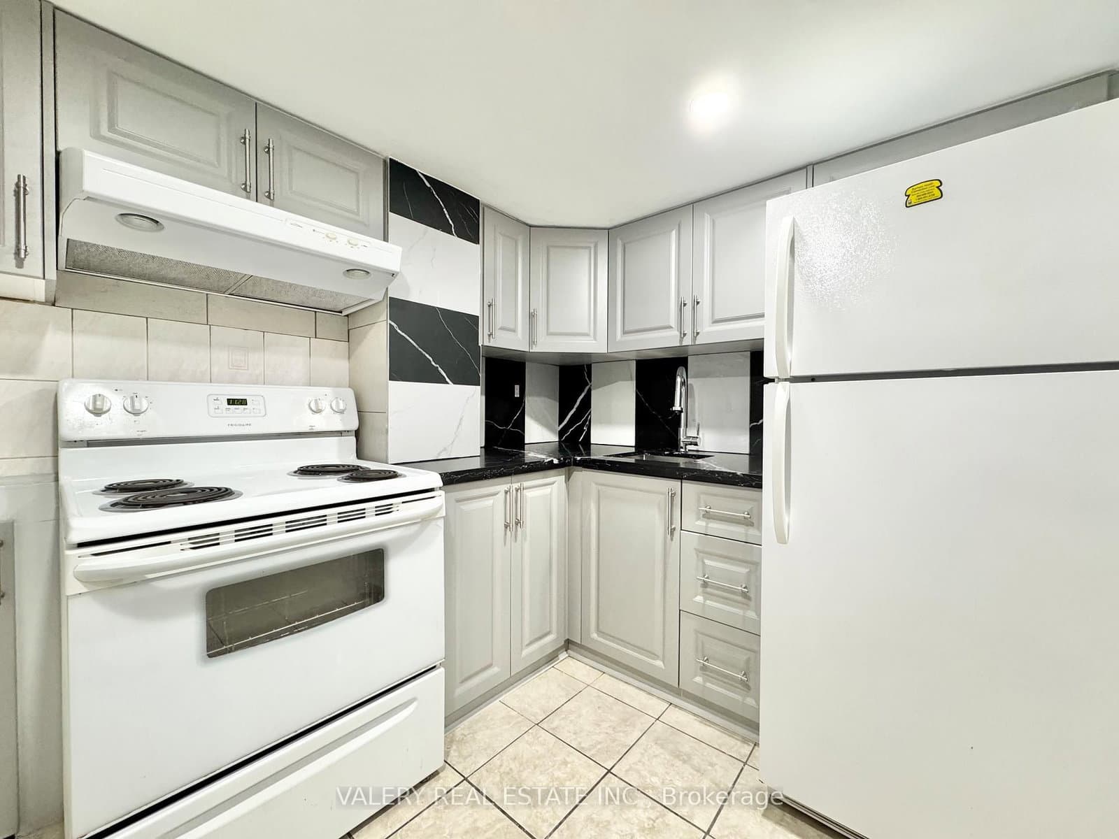 2 - 94 Reed Drive, Ajax, ON