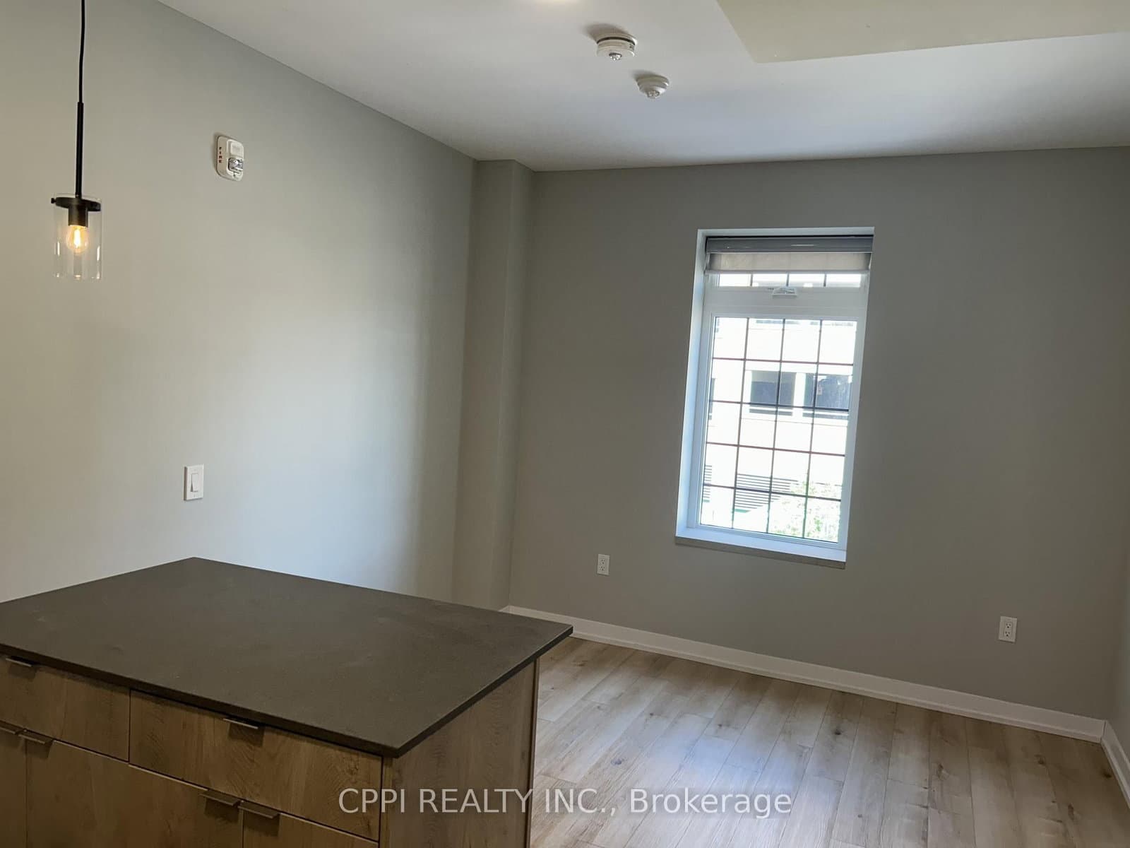 313 - 70 King Street, Oshawa, ON — photo 3