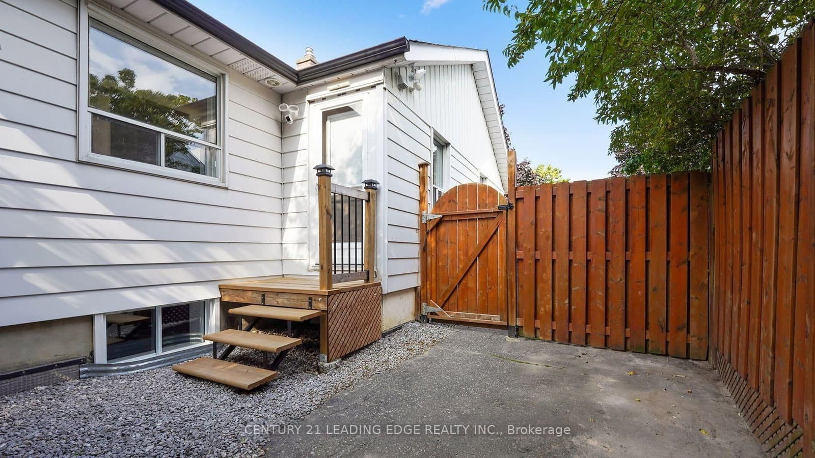 Bsmt - 128 Admiral Road, Ajax, ON — photo 3