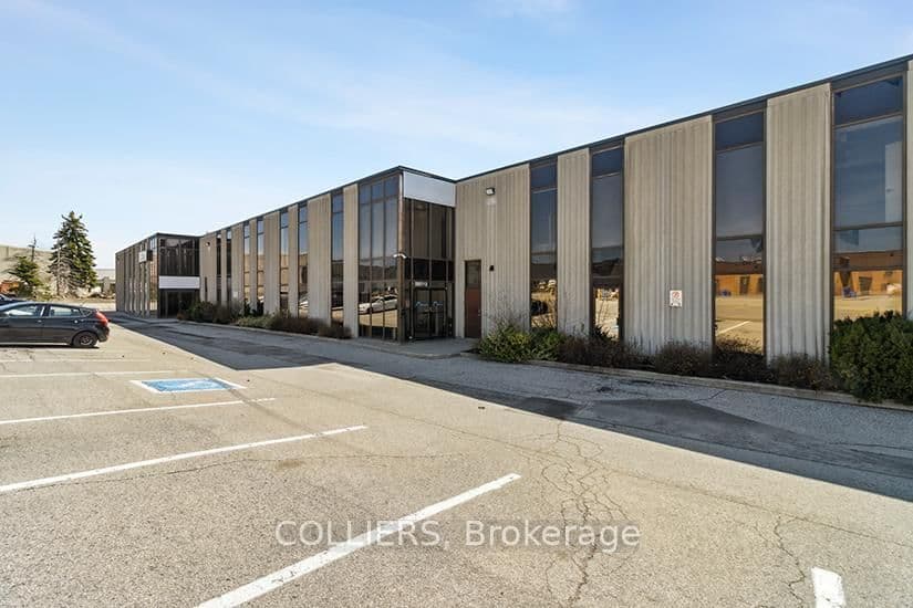 2 - 145 West Beaver Creek Road, Richmond Hill, ON