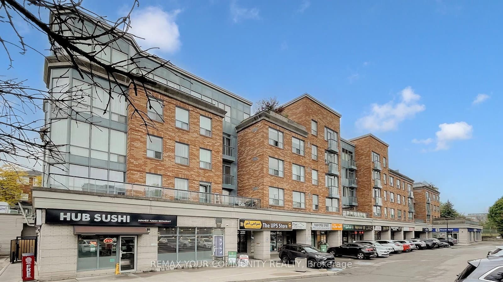 111 - 7398 Yonge Street, Vaughan, ON