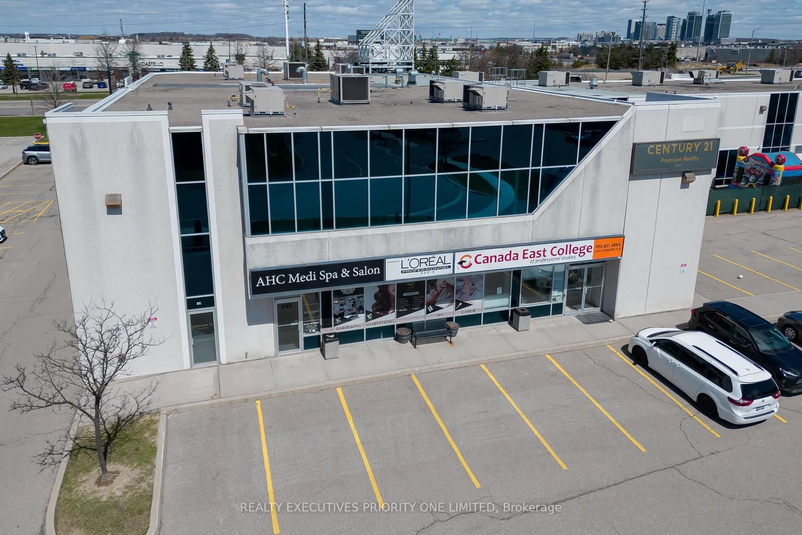 14 - 661 Chrislea Road, Vaughan, ON — photo 2