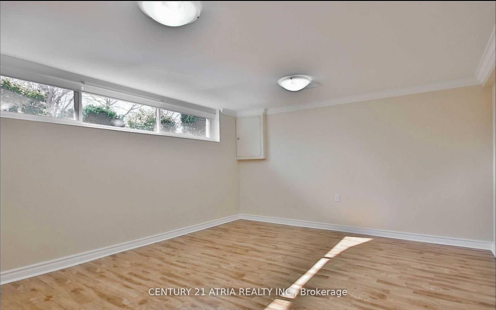 243 Harrygan Crescent, Richmond Hill, ON — photo 2