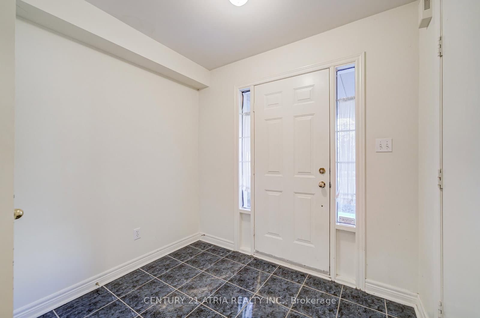 108 - 190 Harding Boulevard, Richmond Hill, ON — photo 3