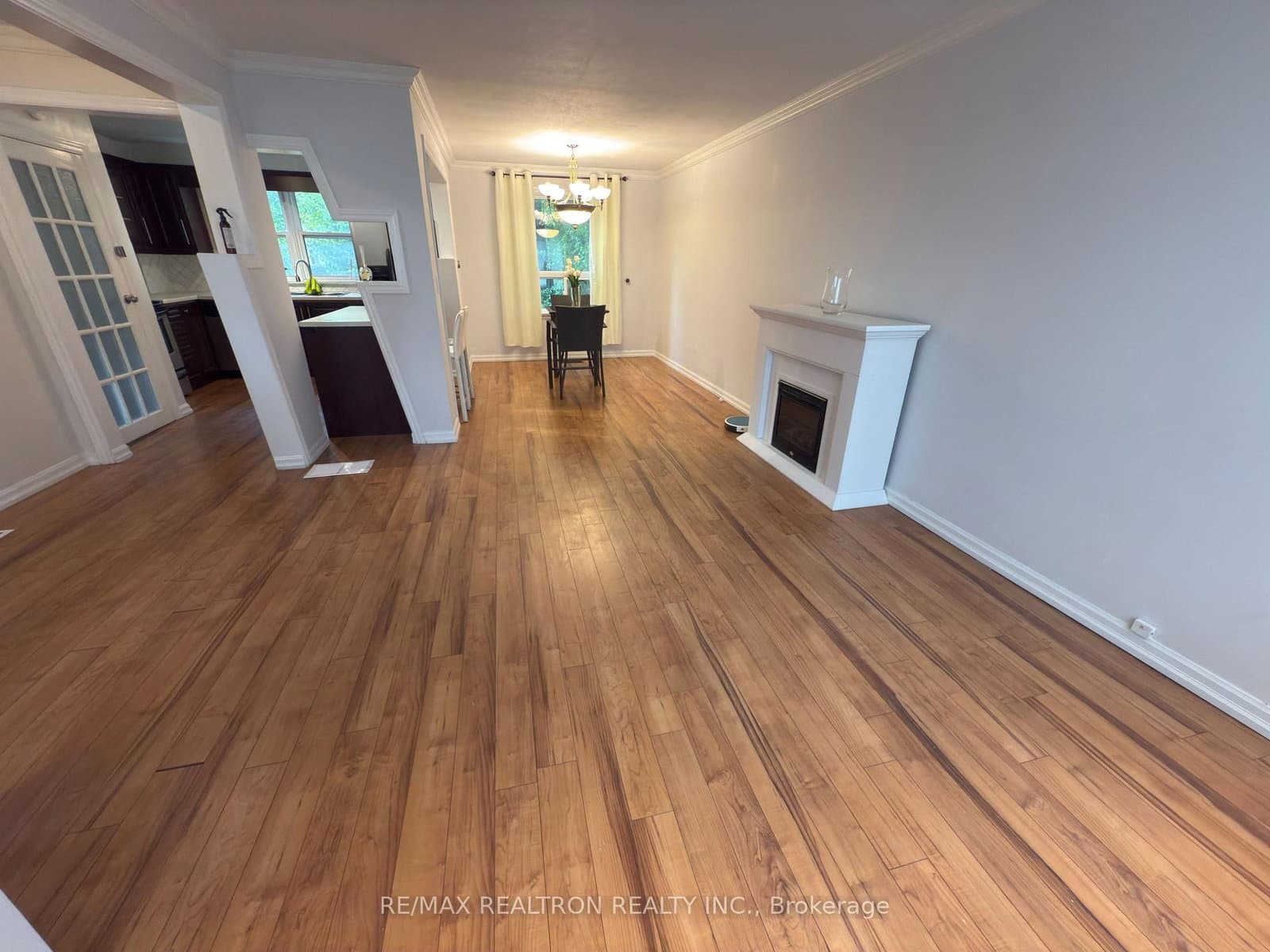 250 Mcconvey Drive, Richmond Hill, ON — photo 2