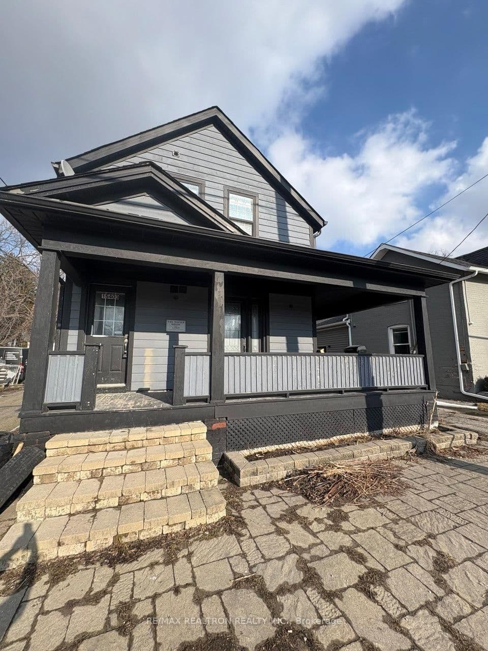 A - 15403 Yonge Street, Aurora, ON