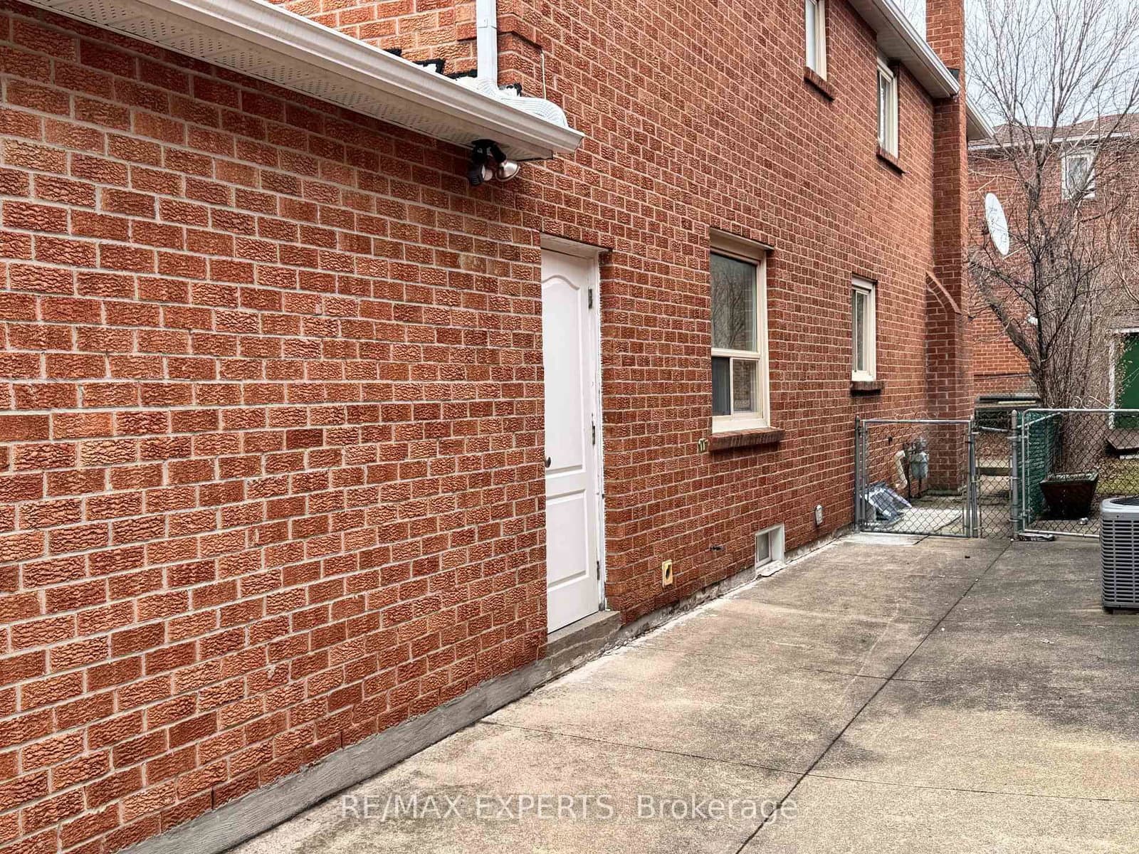 93 Tall Grass Trail, Vaughan, ON — photo 3