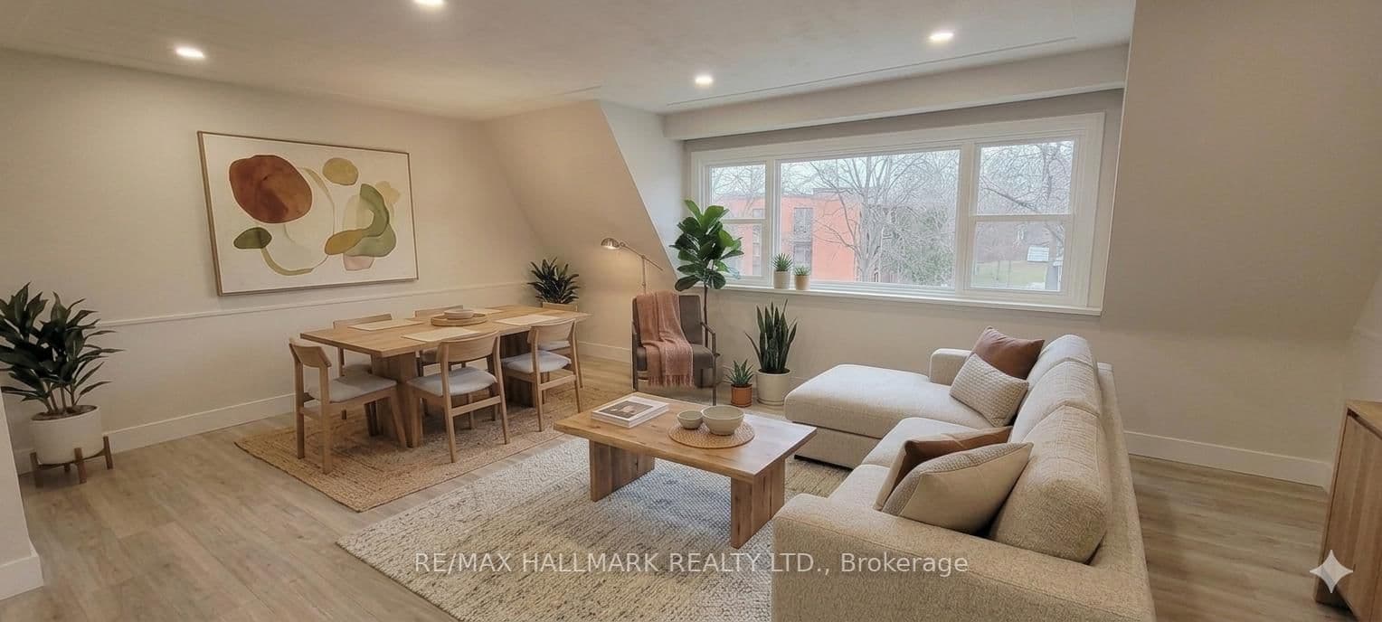 3 - 159 Richmond Street, Richmond Hill, ON — photo 2
