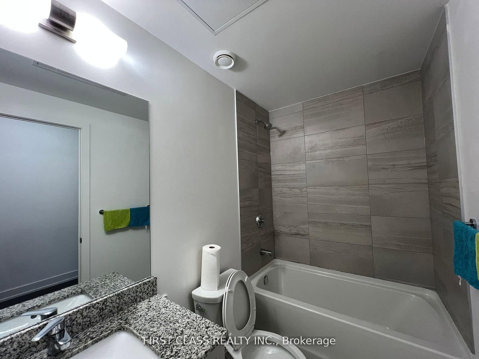 727E - 278 Buchanan Drive, Markham, ON — photo 2