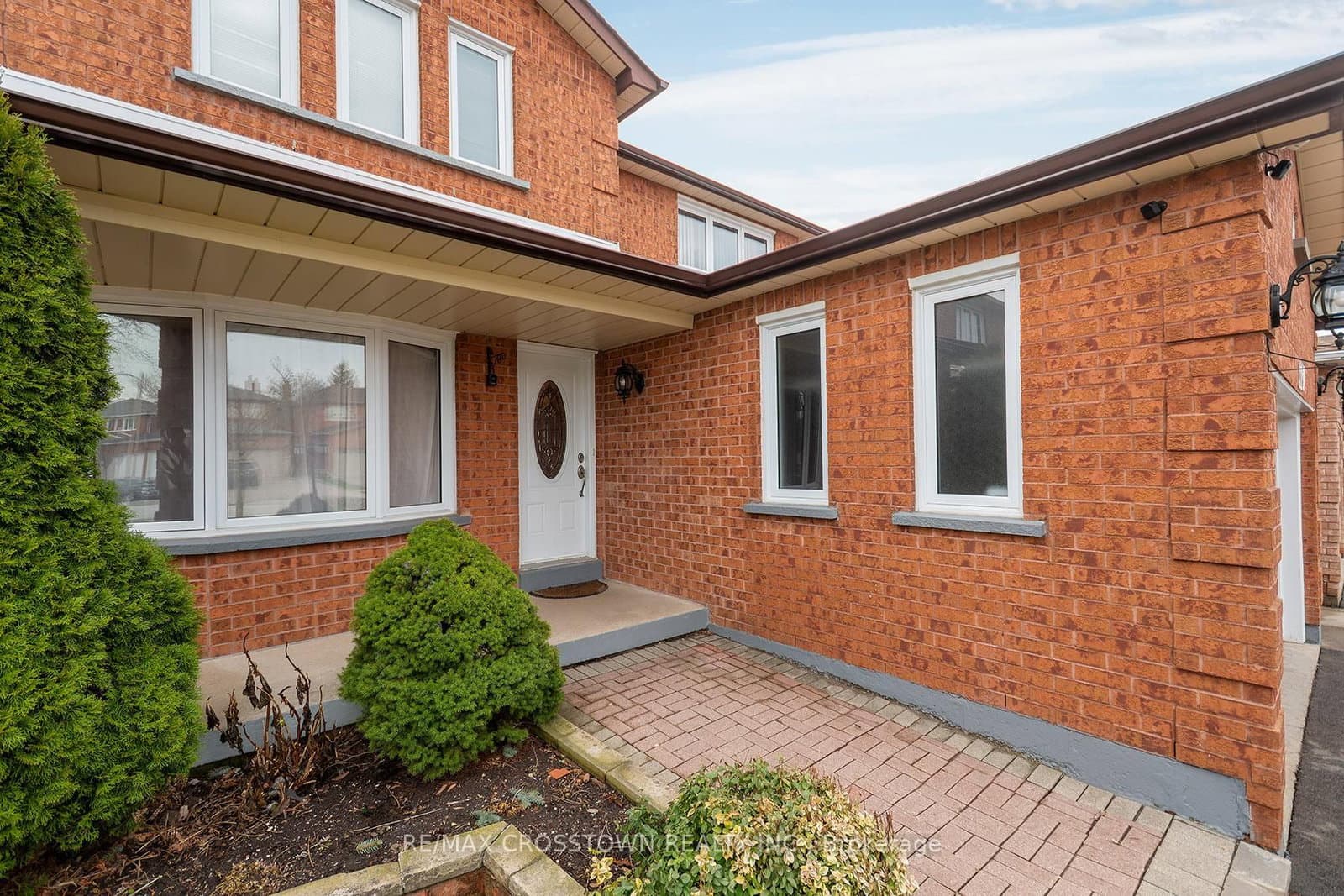 119 Fieldgate Drive, Vaughan, ON — photo 3