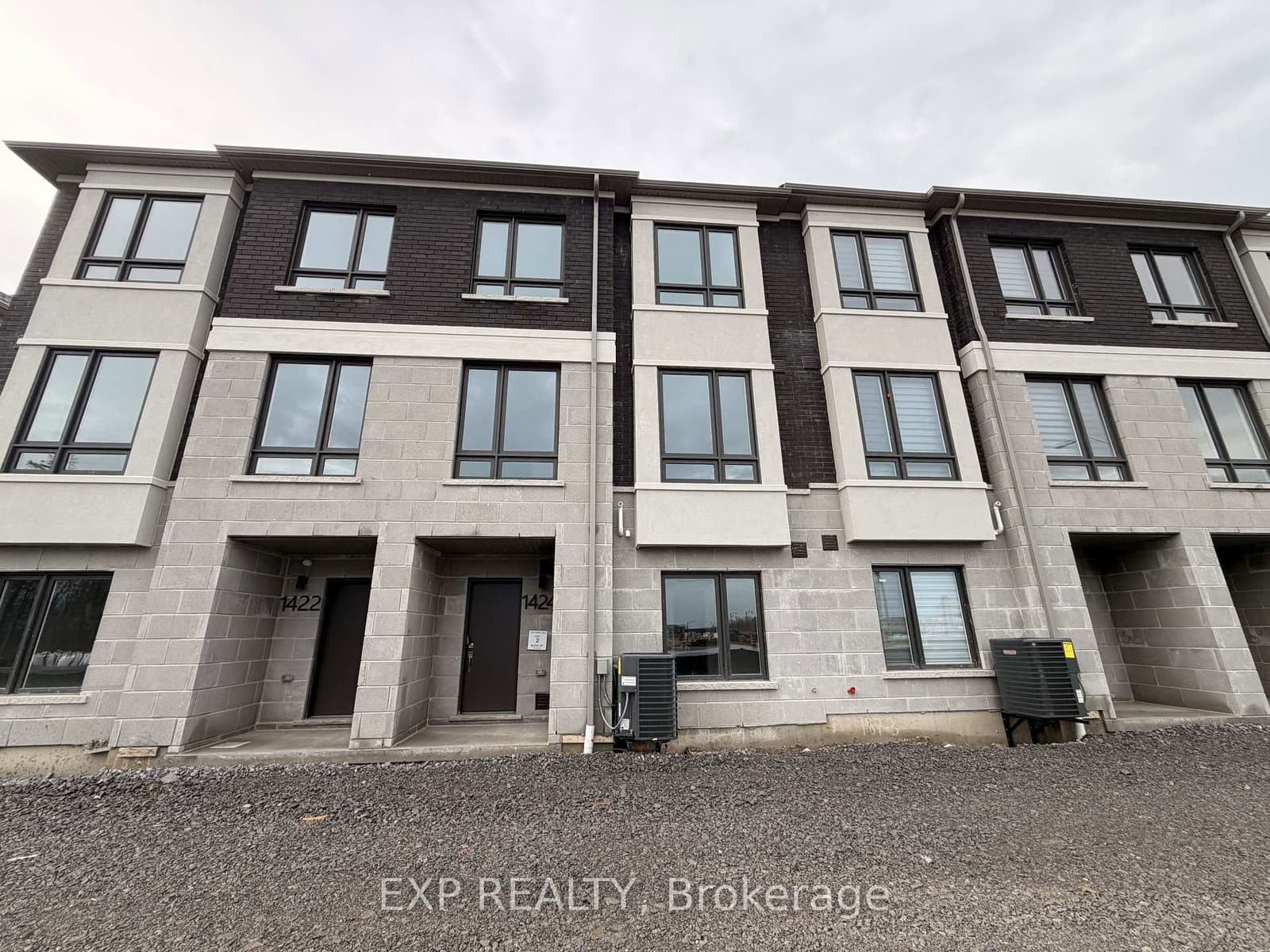 1424 19th Avenue, Richmond Hill, ON