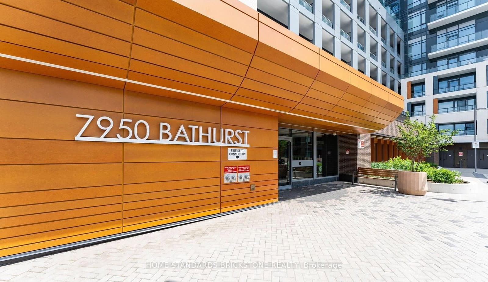B-431 - 7950 Bathurst Street, Vaughan, ON — photo 3