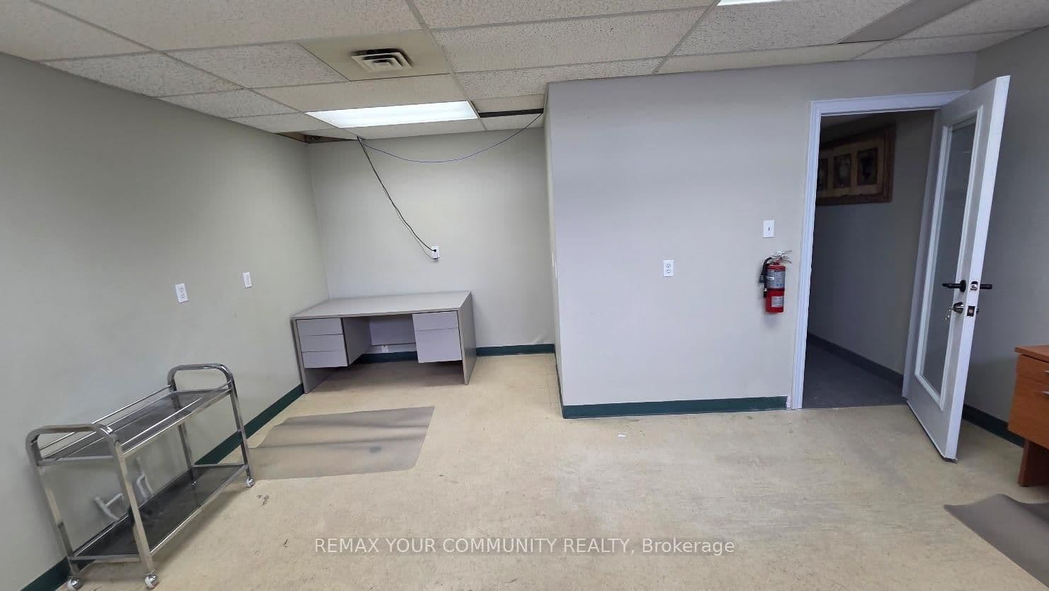 LL-D - 6060 Highway 7, Markham, ON — photo 2