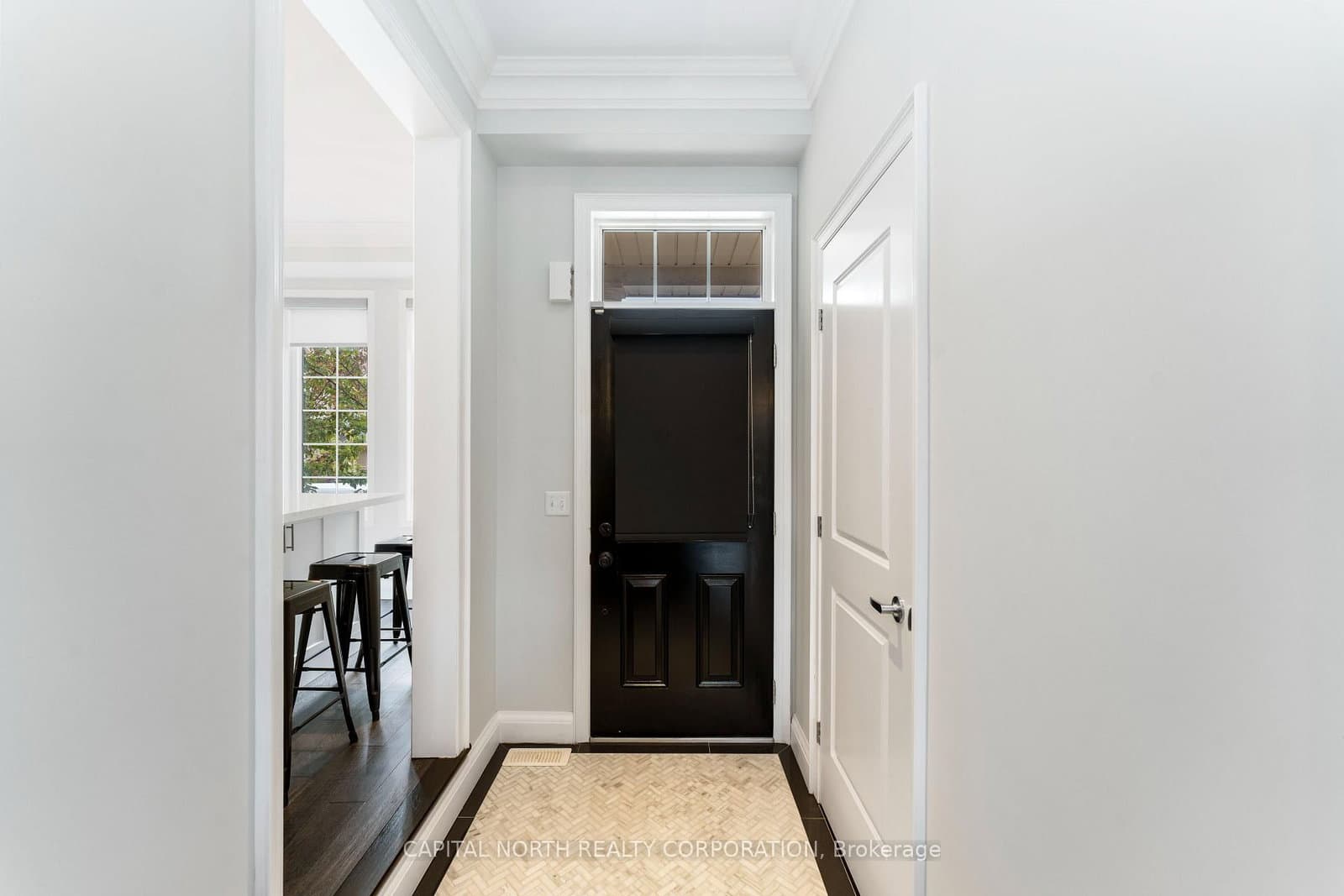 15 Poetry Drive, Vaughan, ON — photo 2