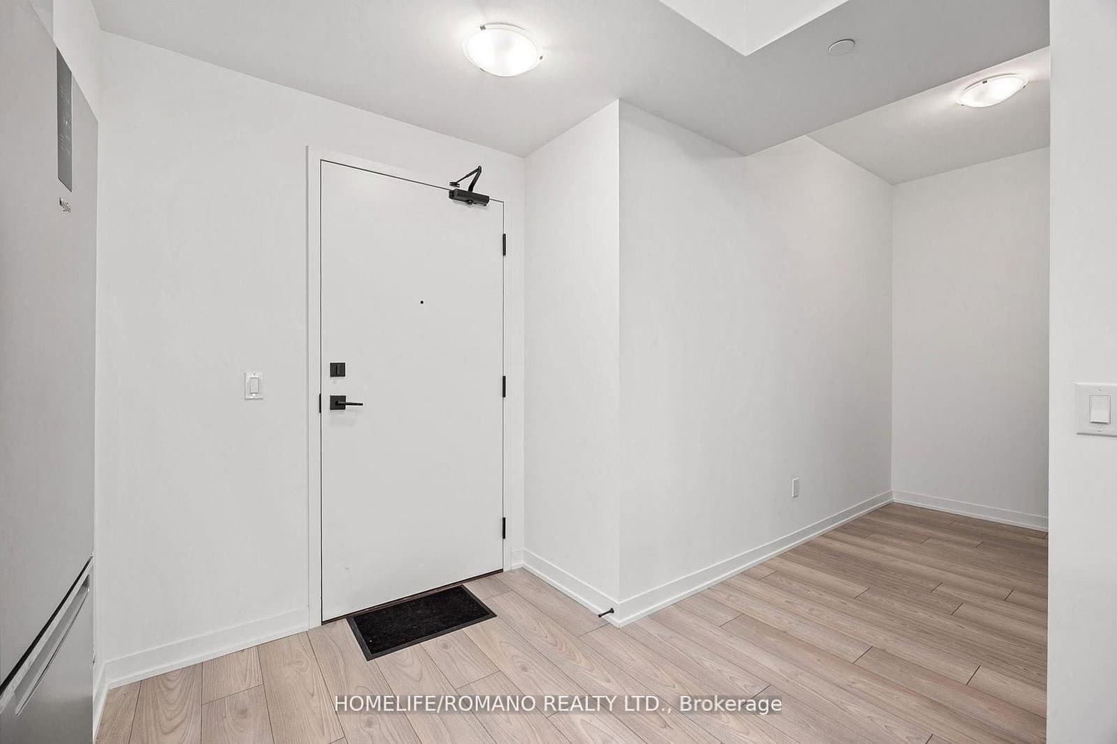 1426 - 498 Caldari Road, Vaughan, ON — photo 3